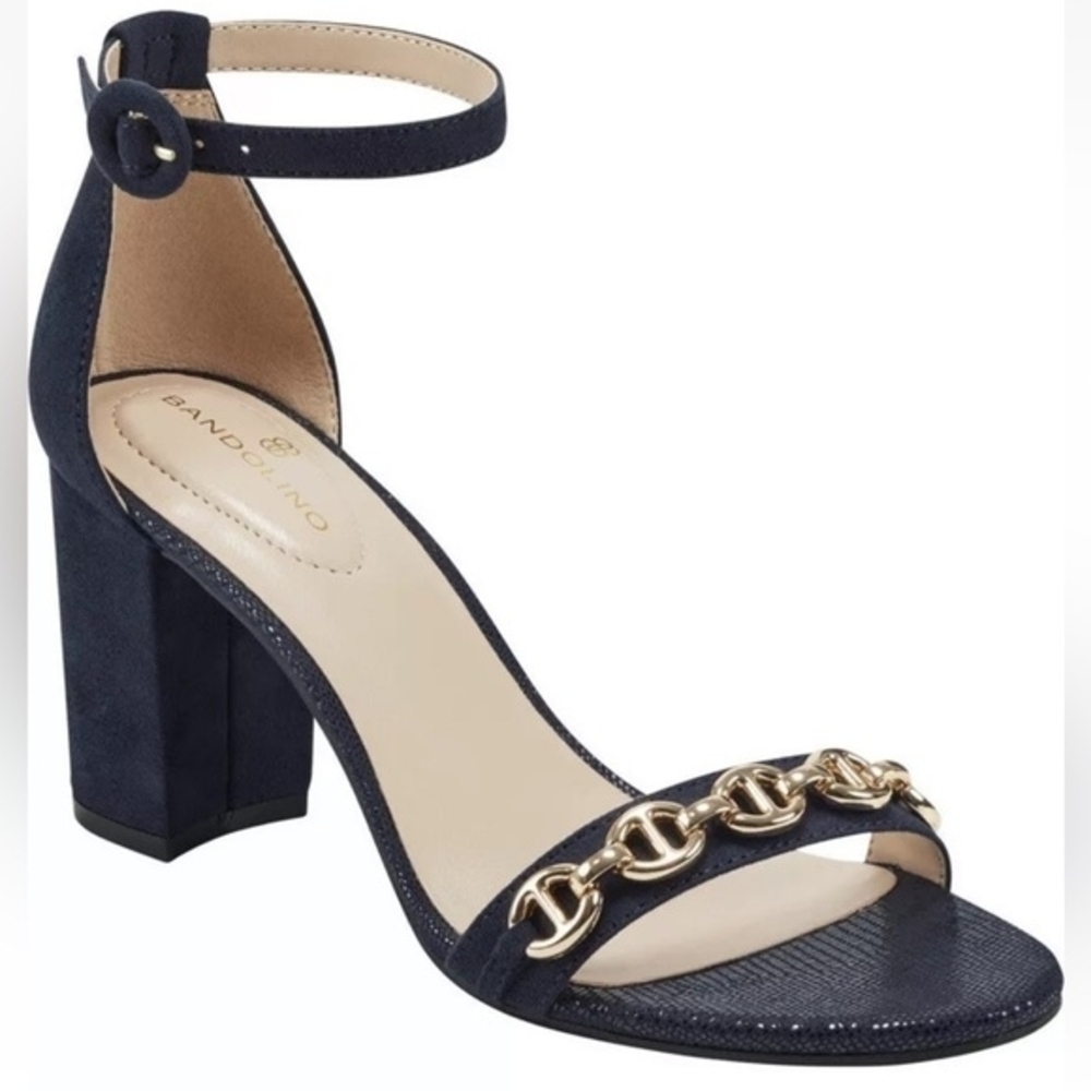 Bandolino Navy Heels with Gold Chain Accent